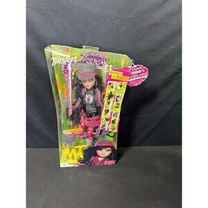 Moxie Teenz Tristen Doll With Interchangeable Wigs MGA Eye Fade FLAW**